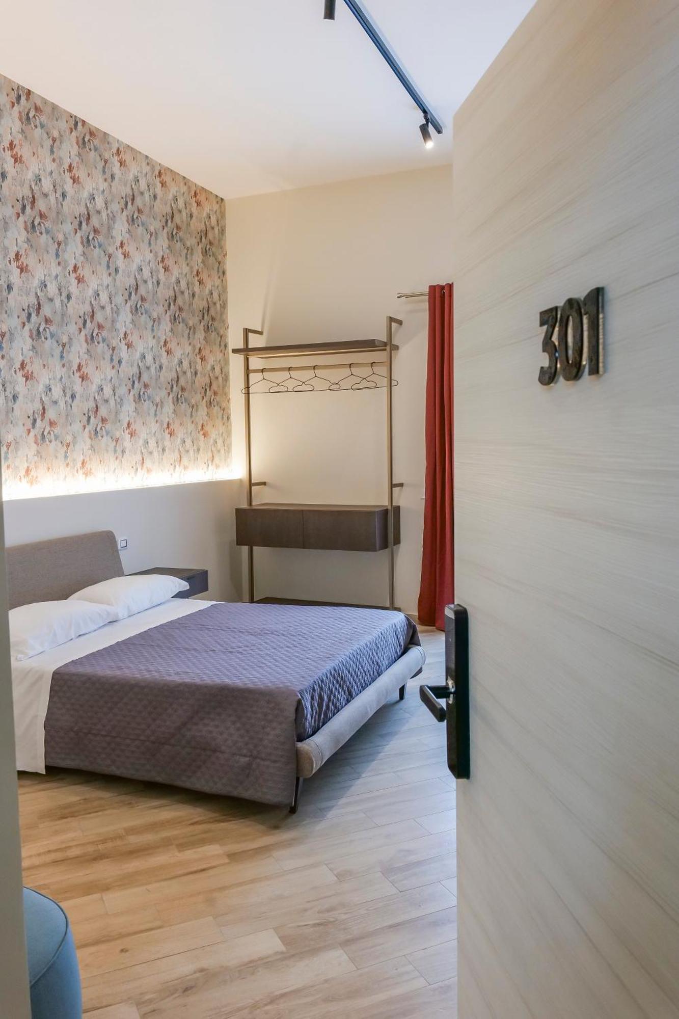 Rooftop Parthenopeo Contemporary Rooms نابولي المظهر الخارجي الصورة